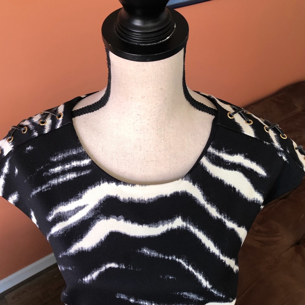 MICHAEL KORS black and cream sleeveless dress - Picture 3 of 8